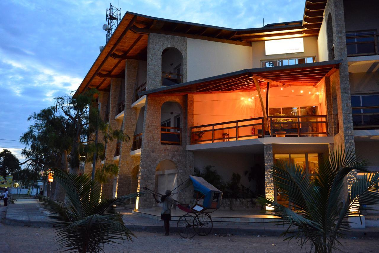 Moringa Hotel Toliara Exterior foto